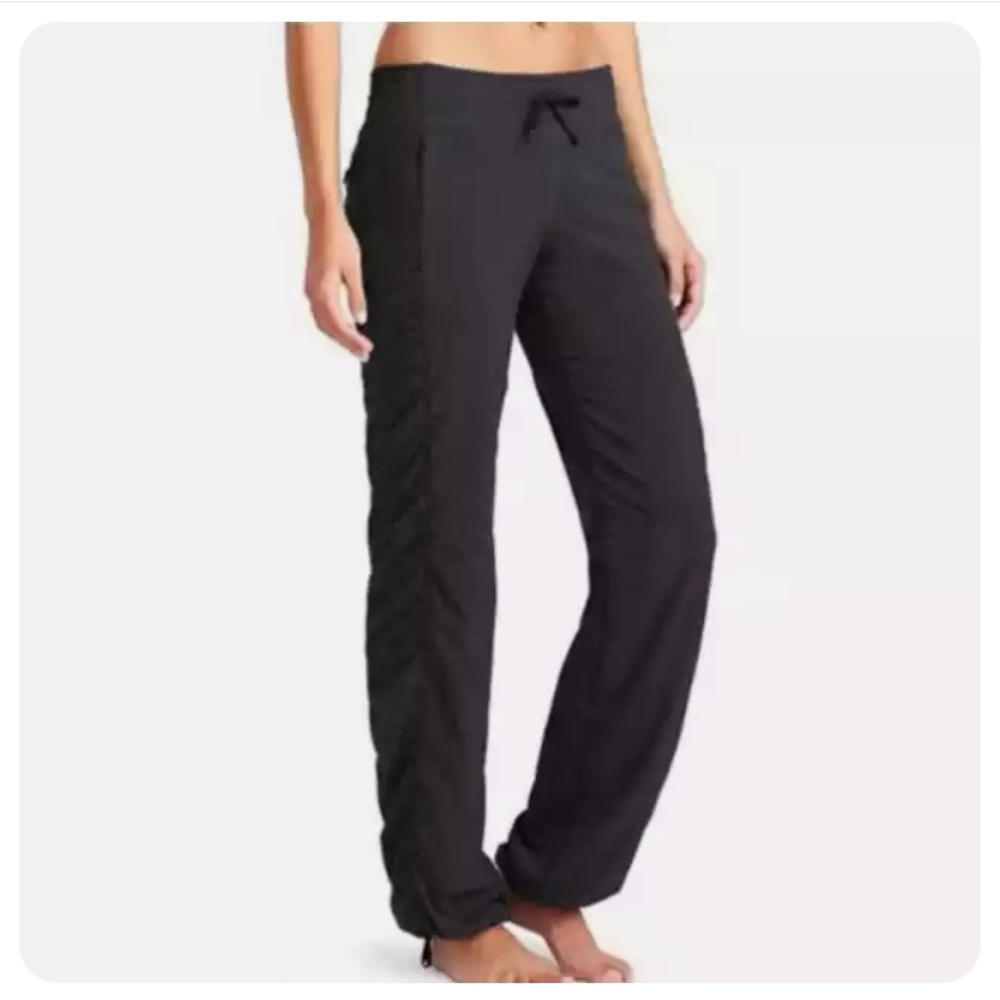 NWOT! Athleta Ruched and Lined Athletic Draw String Jogger Pants. Size 6
